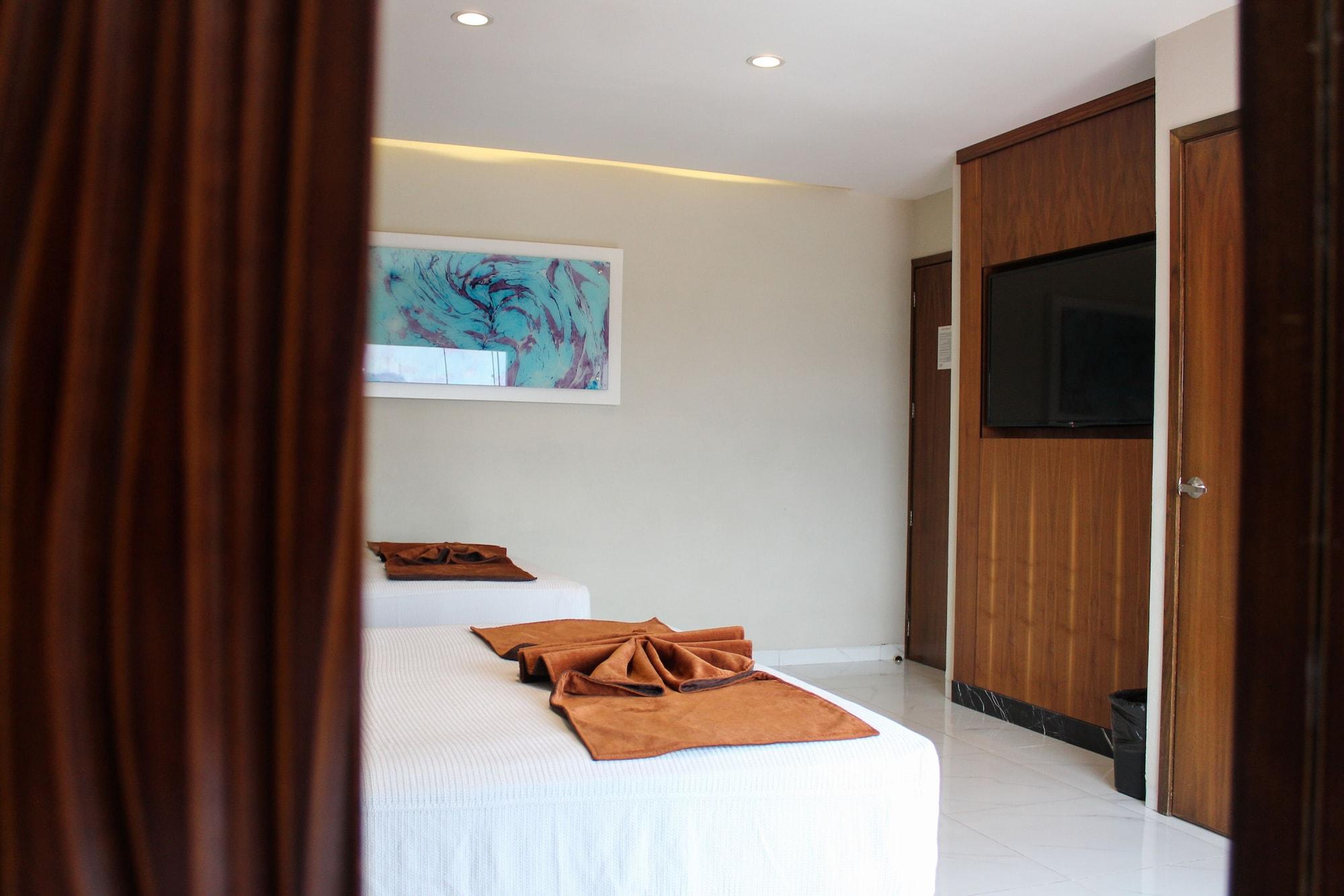 Hotel Dali Plaza Ejecutivo Guadalajara Zewnętrze zdjęcie