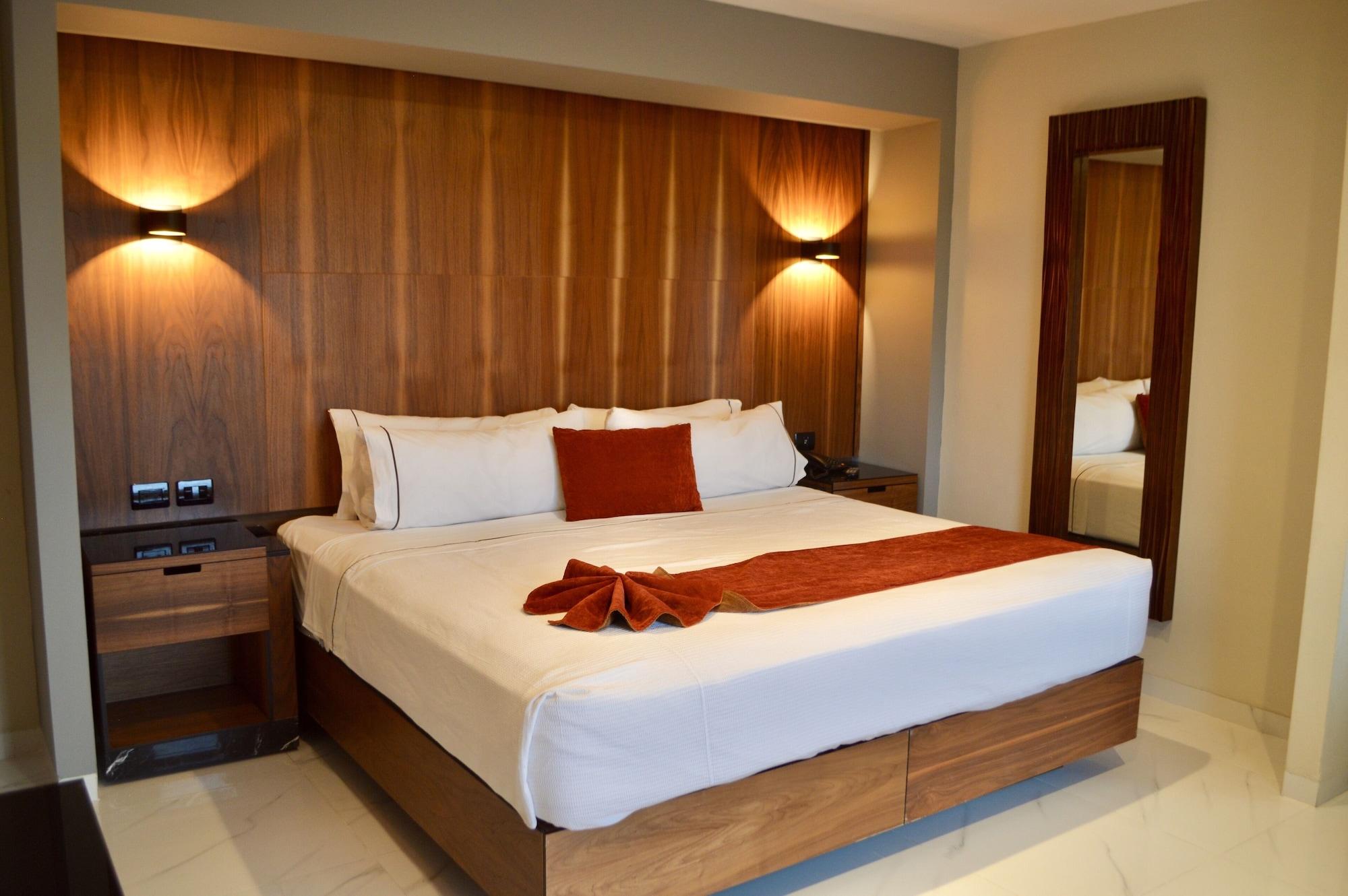 Hotel Dali Plaza Ejecutivo Guadalajara Zewnętrze zdjęcie